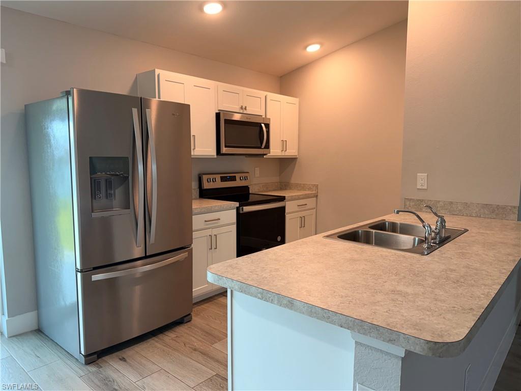 CAPE CORAL - Residential Lease