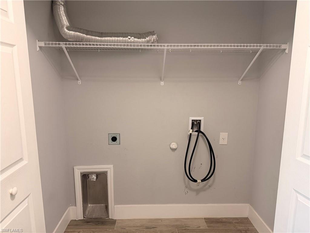 CAPE CORAL - Residential Lease