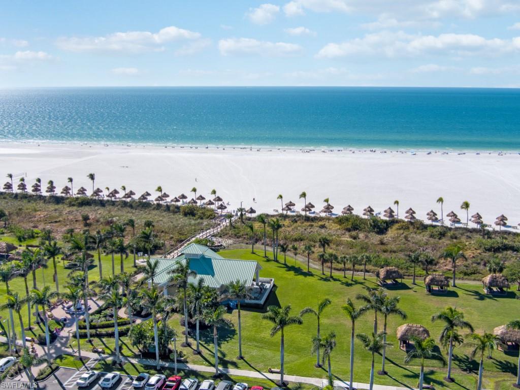 HIDEAWAY BEACH - Land