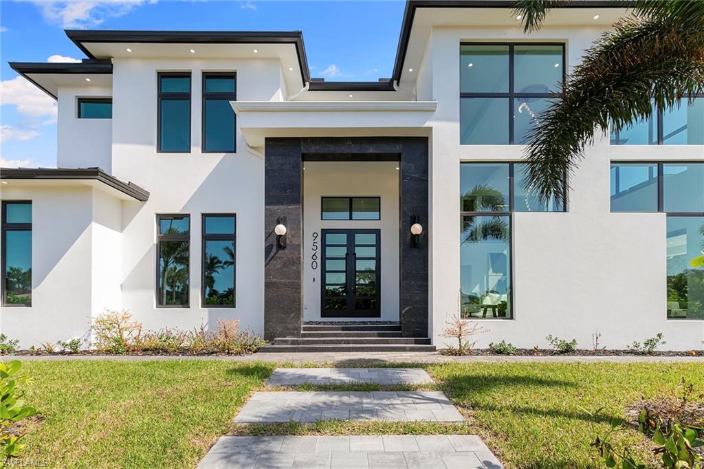 NAPLES PARK - Residential