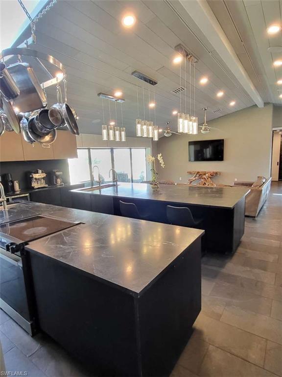 IMPERIAL GOLF ESTATES - Residential