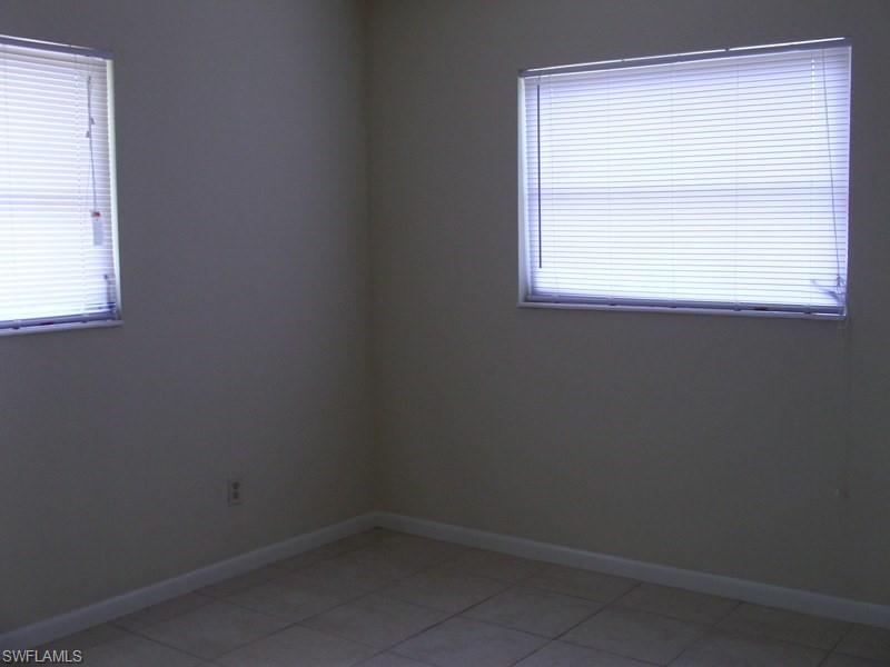 WILLOW LAKE - Residential Lease