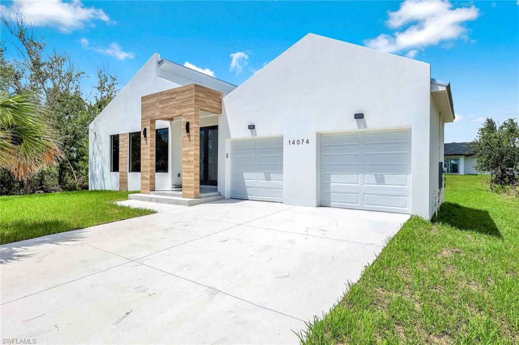 PORT CHARLOTTE - Residential