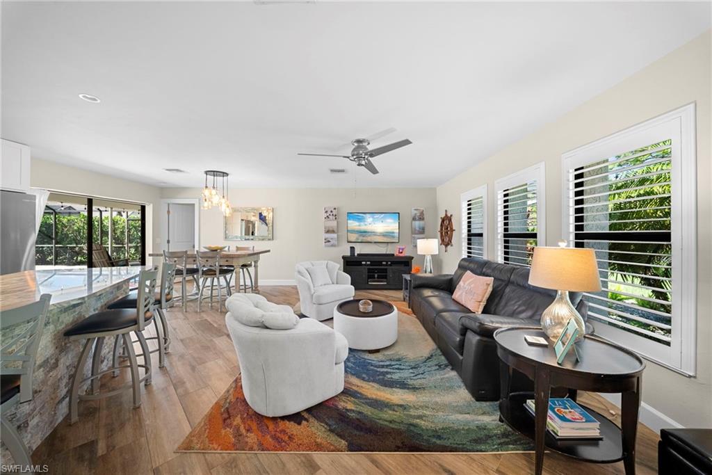 VANDERBILT LAKES - Residential