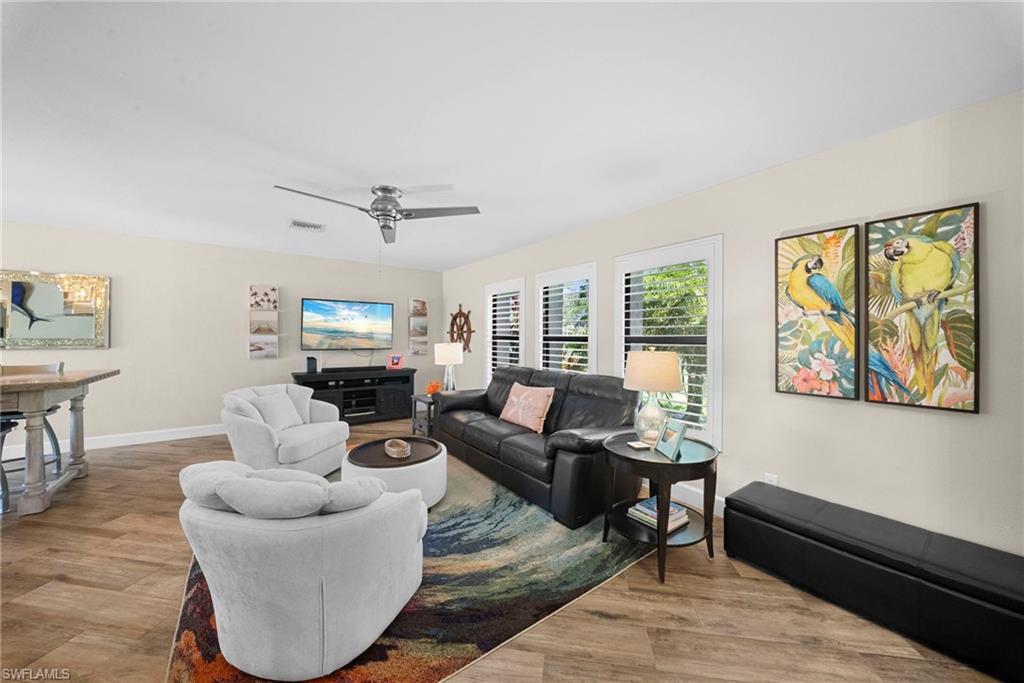 VANDERBILT LAKES - Residential