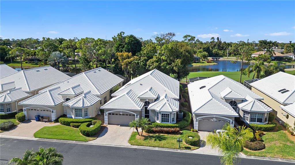 THE VINES - Residential