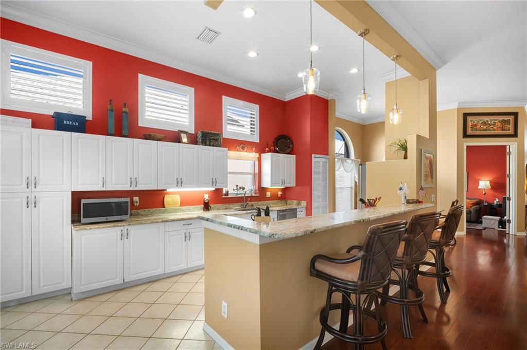 THE VINES - Residential