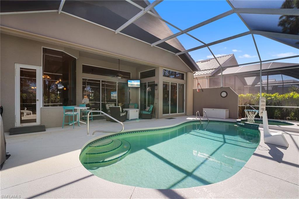 THE VINES - Residential