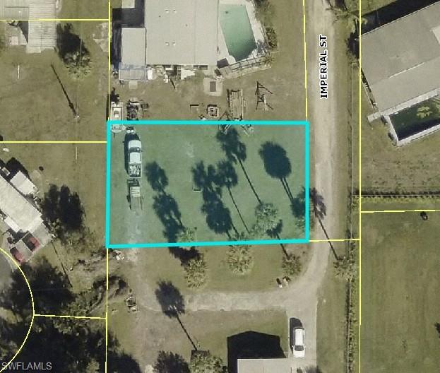 Don't miss the opportunity to own your own lot in Twin Brooks Estate with western views.