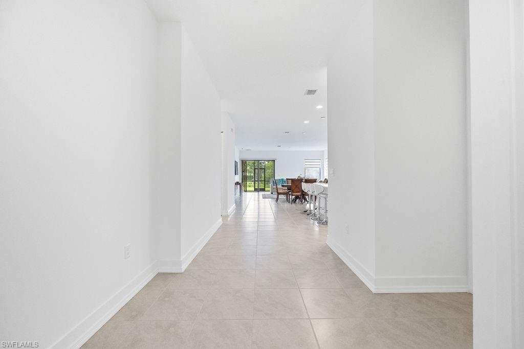 MAPLE RIDGE - Residential Lease