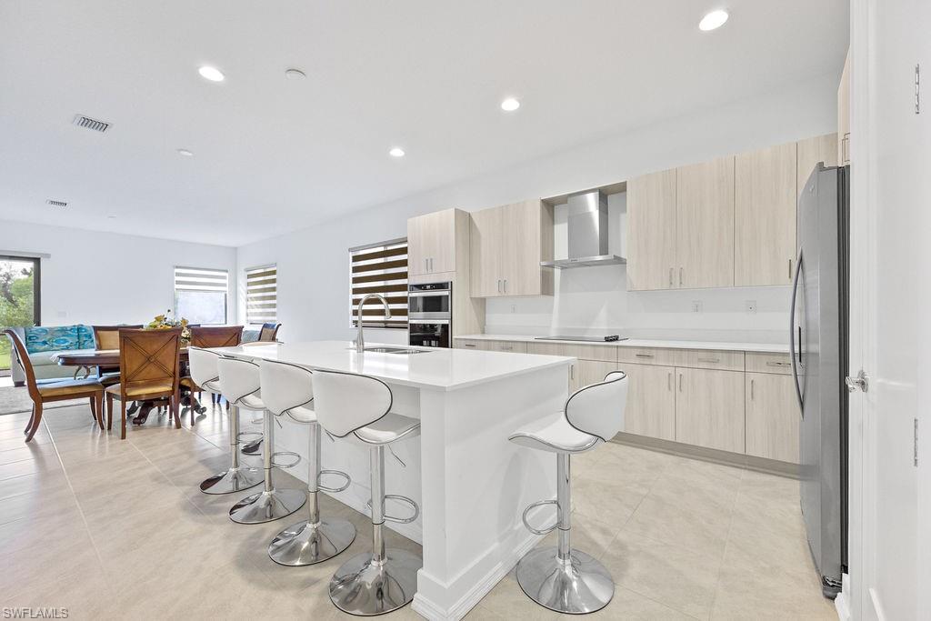 MAPLE RIDGE - Residential Lease