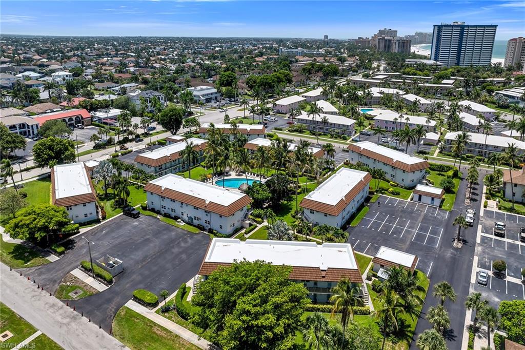 SEABREEZE CONDO - Residential