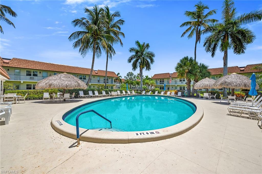 SEABREEZE CONDO - Residential