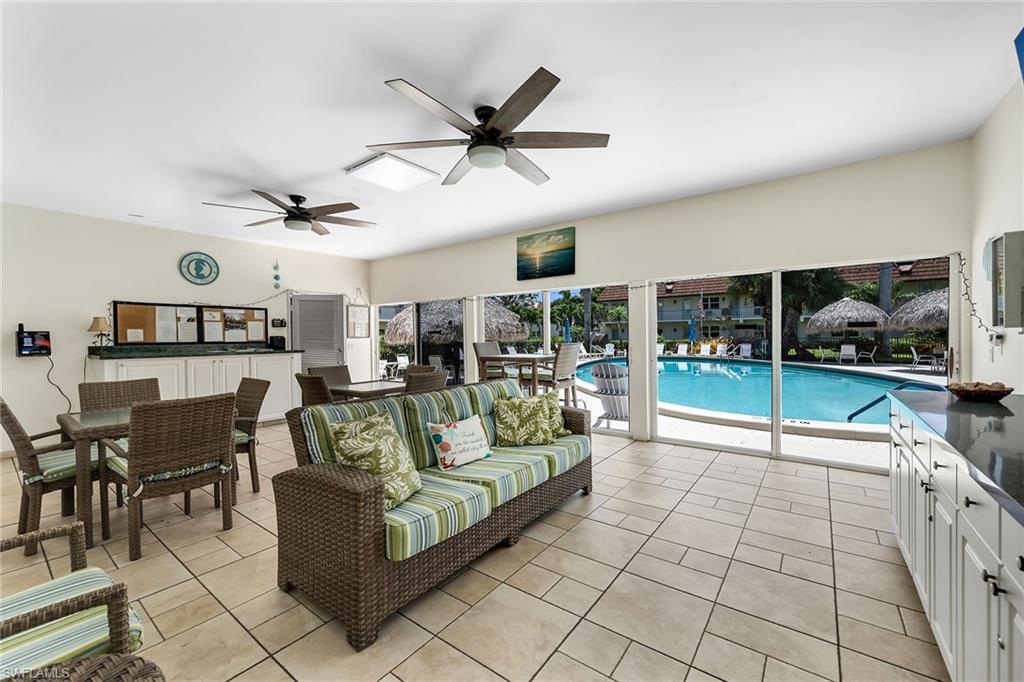 SEABREEZE CONDO - Residential