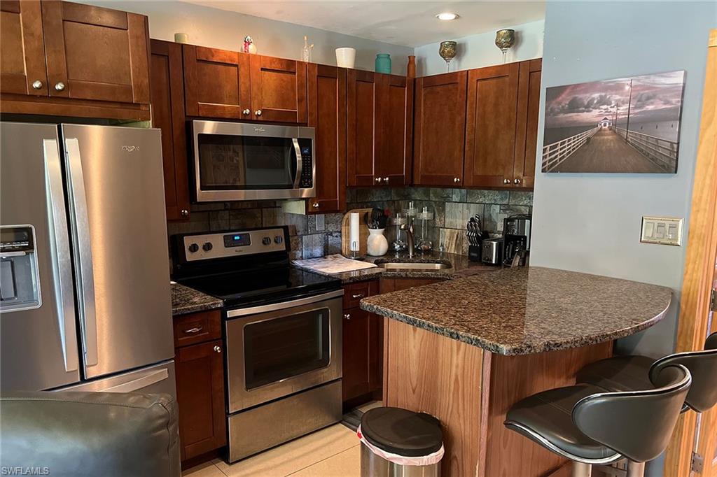 SEABREEZE CONDO - Residential