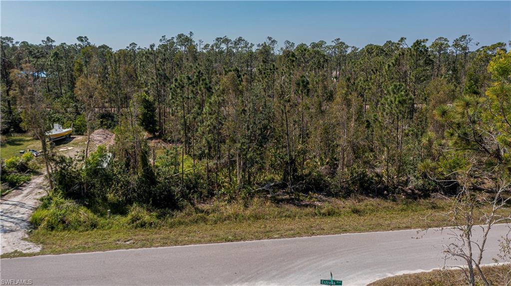 TROPICAL GULF ACRES - Land