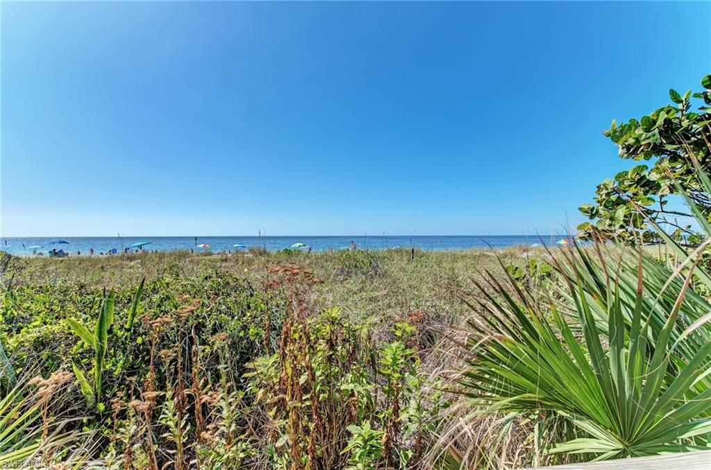 PORT CHARLOTTE - Land