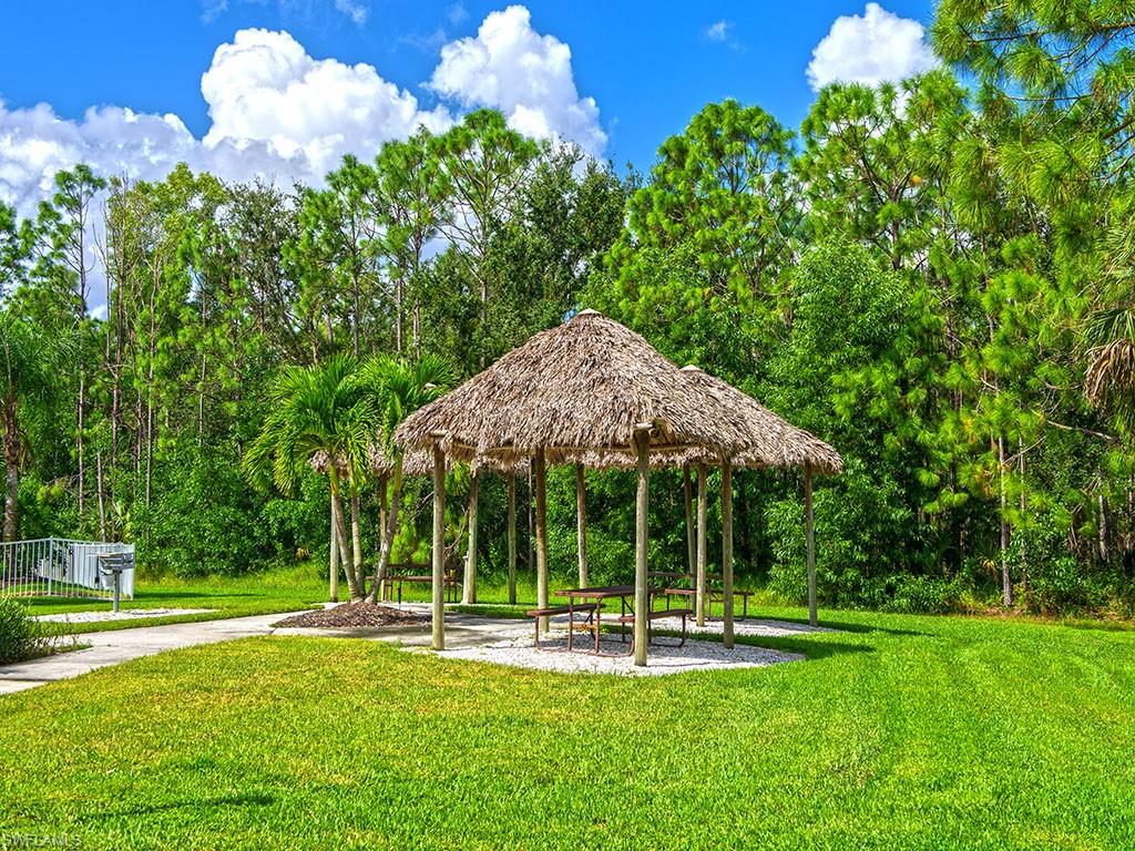 CORAL FALLS RESORT - Residential