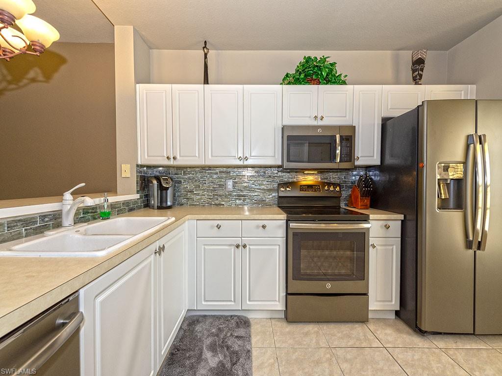 CORAL FALLS RESORT - Residential