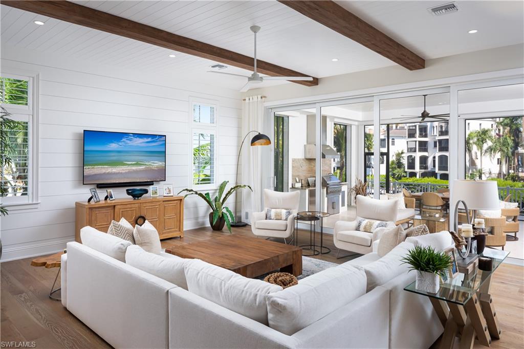 SOUTHPORT ON THE BAY - Residential
