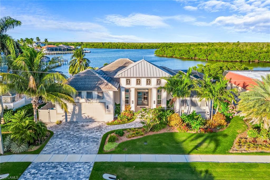 MARCO BEACH - Residential