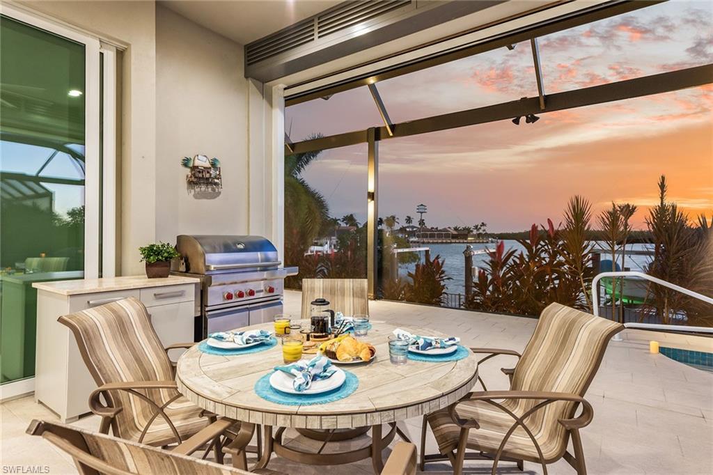 MARCO BEACH - Residential