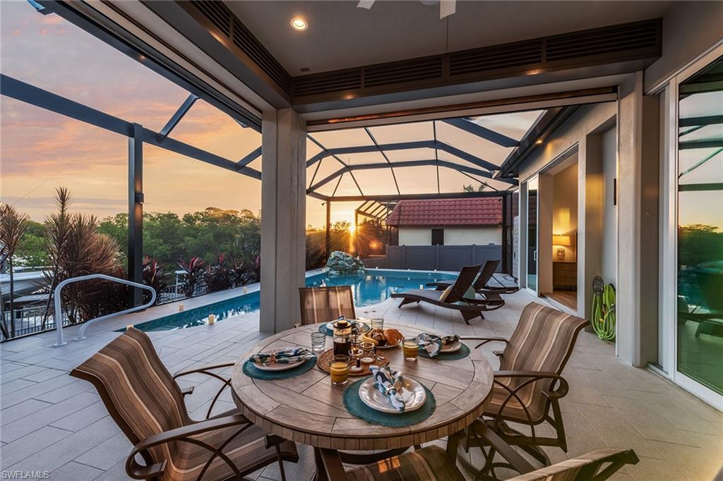 MARCO BEACH - Residential