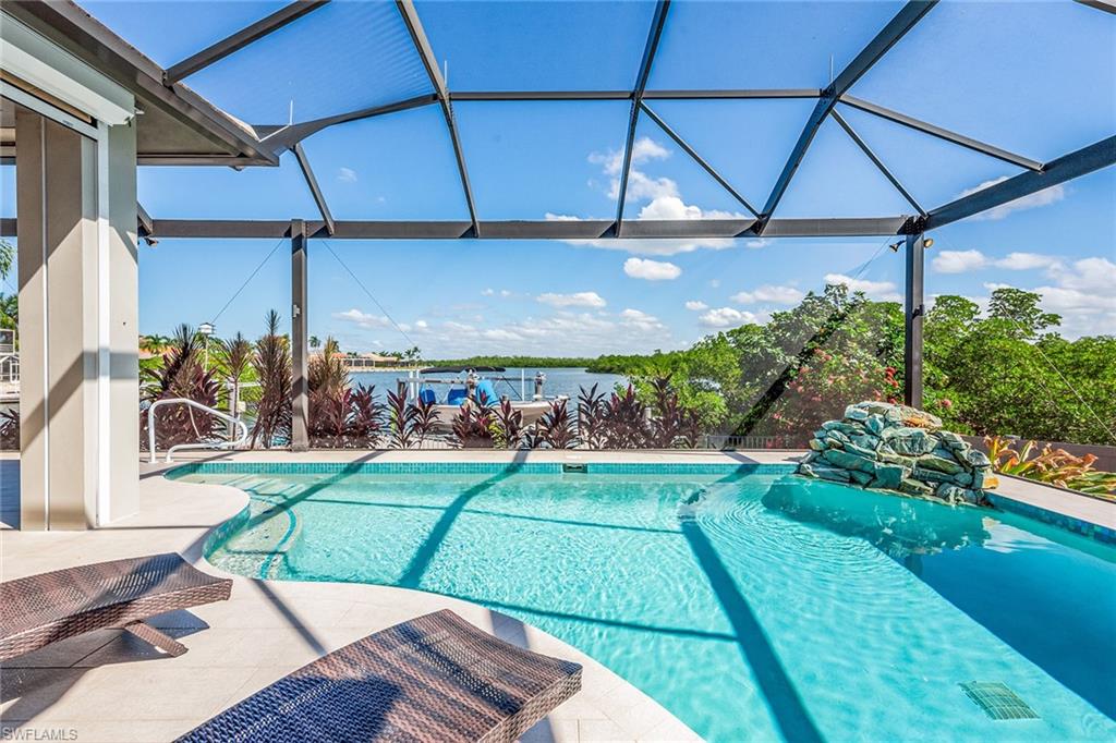 MARCO BEACH - Residential