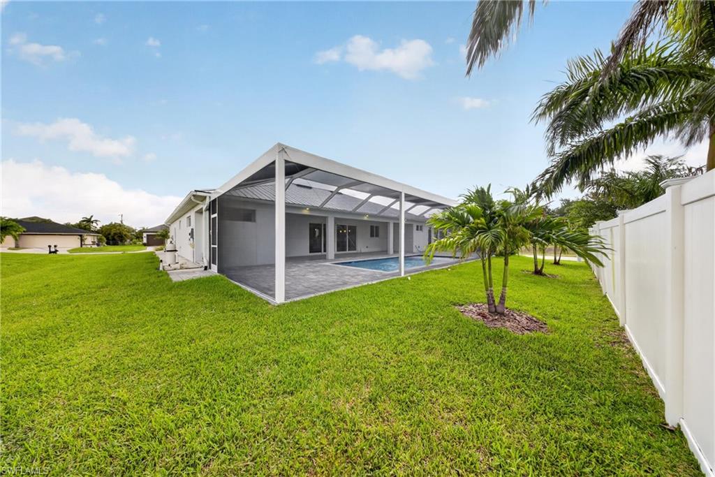 CAPE CORAL - Residential