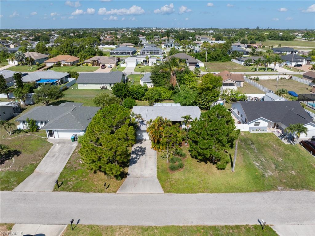 CAPE CORAL - Residential