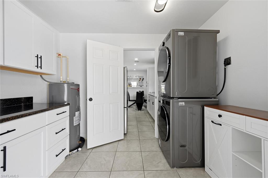 SABAL PALM GARDENS - Residential