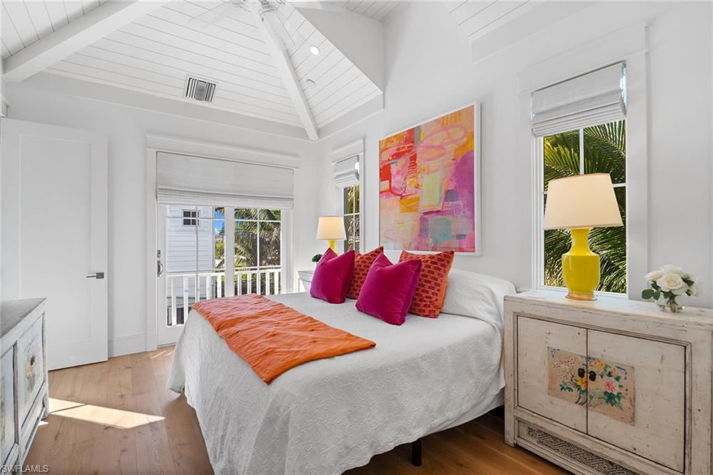 OLDE NAPLES - Residential
