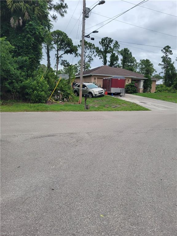 LEHIGH ACRES - Land
