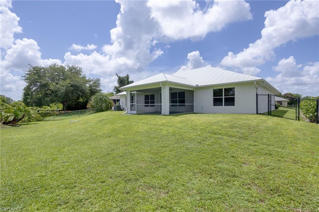 LEHIGH ACRES - Residential