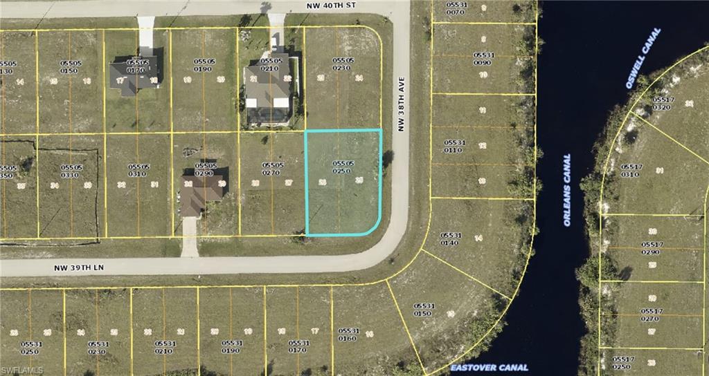 CAPE CORAL - Land