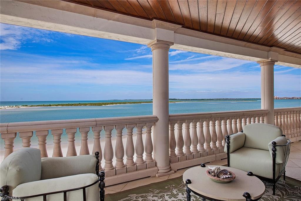HIDEAWAY BEACH - Residential