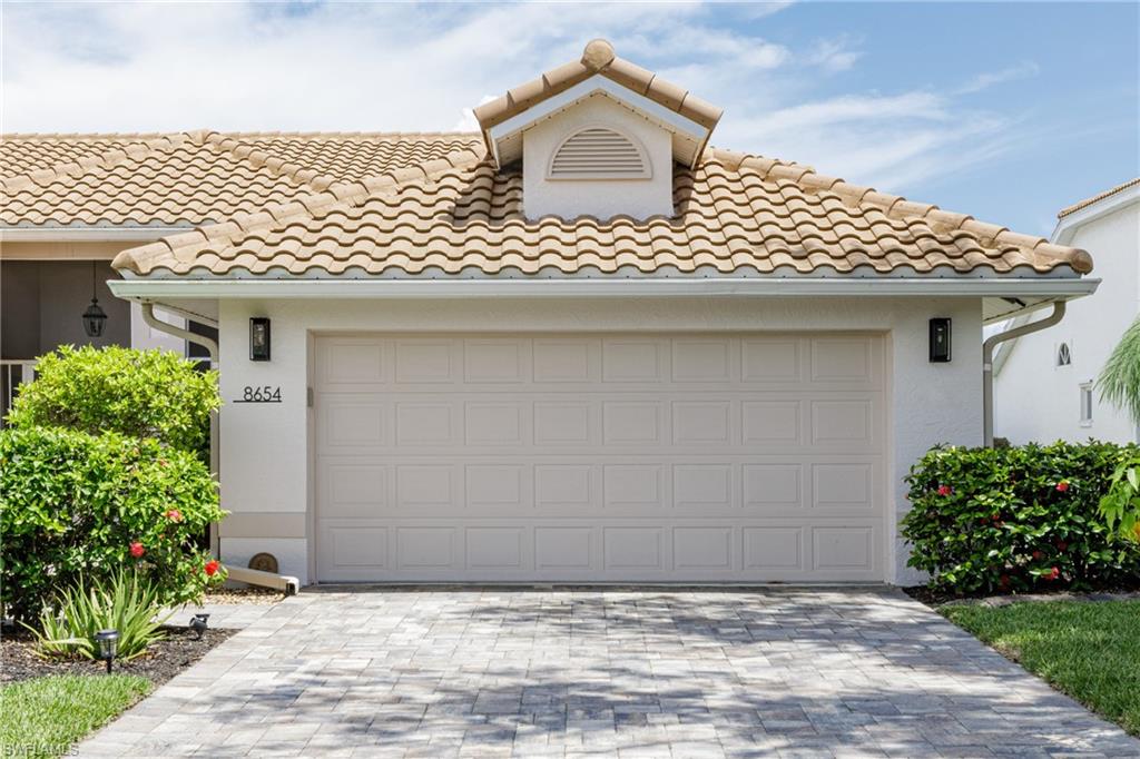 MUSTANG VILLAS - Residential Lease