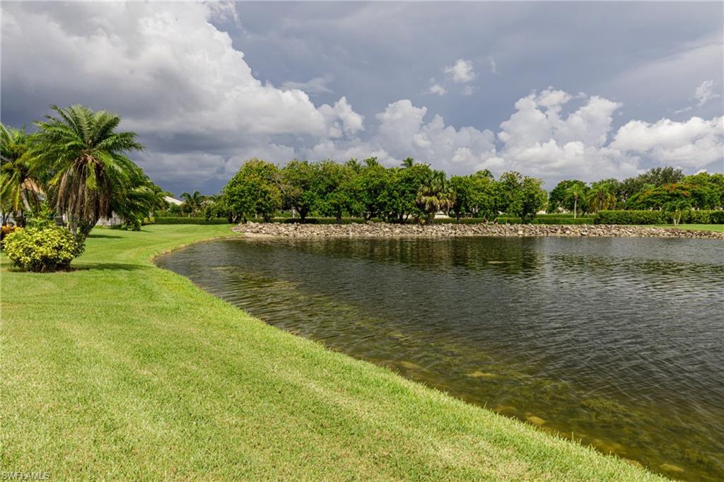 MUSTANG VILLAS - Residential Lease