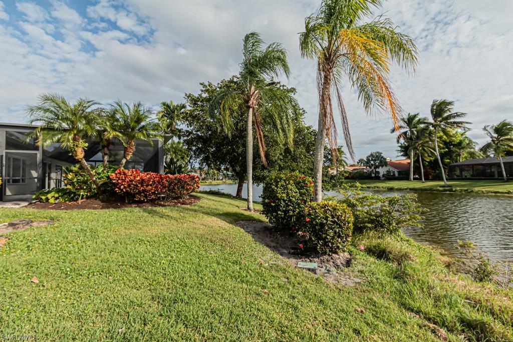 LONGSHORE LAKE - Residential