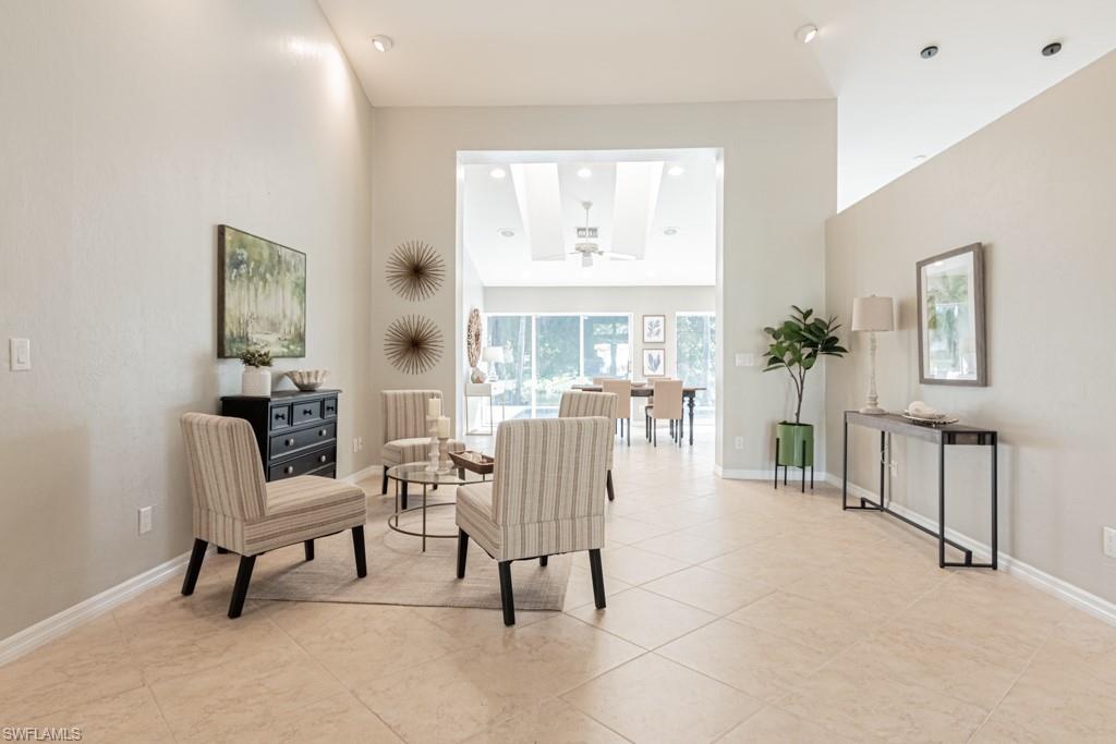 LONGSHORE LAKE - Residential