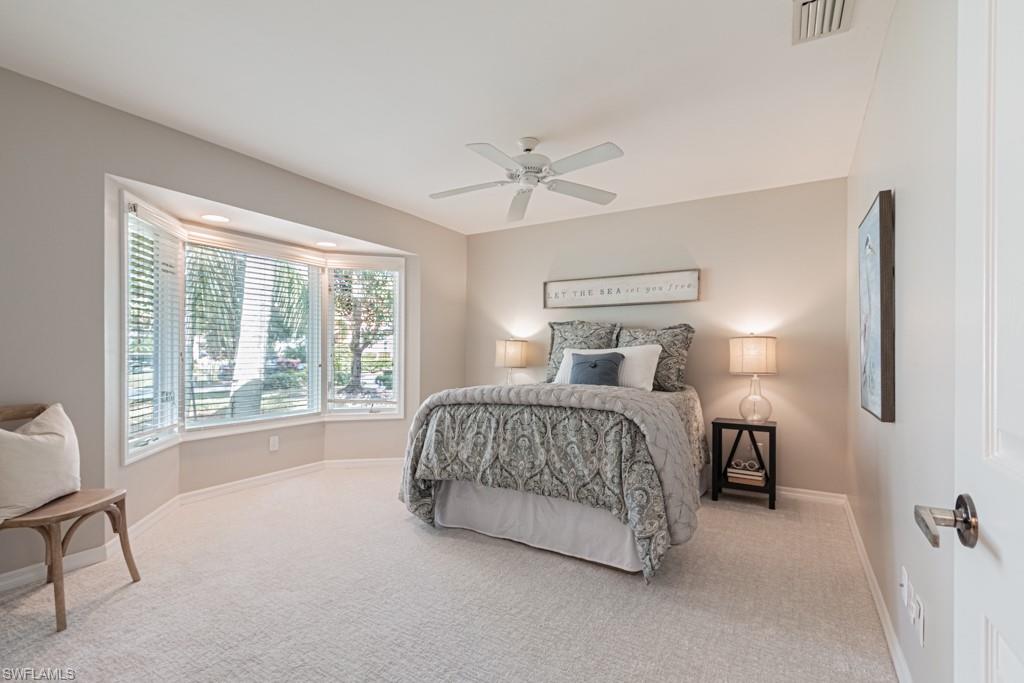 LONGSHORE LAKE - Residential