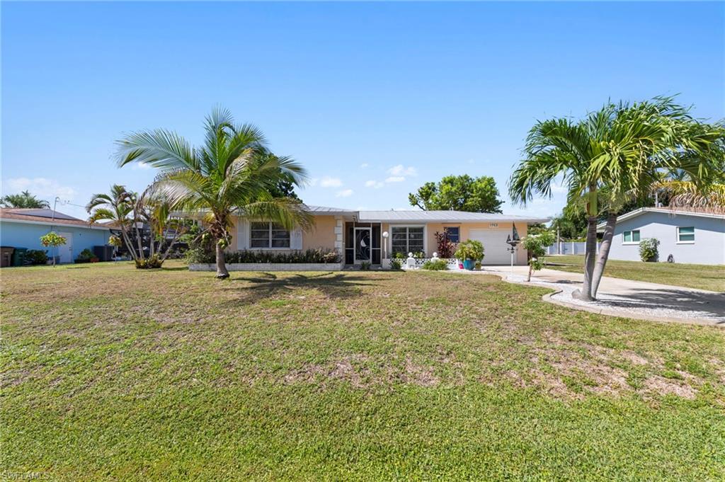 CAPE CORAL - Residential