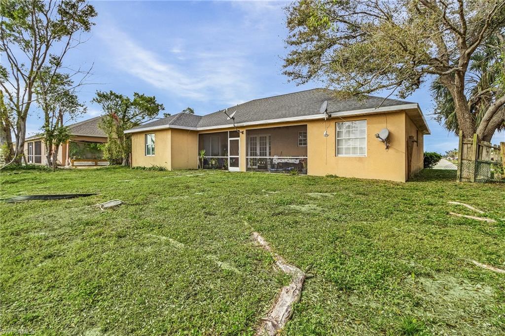 CAPE CORAL - Residential