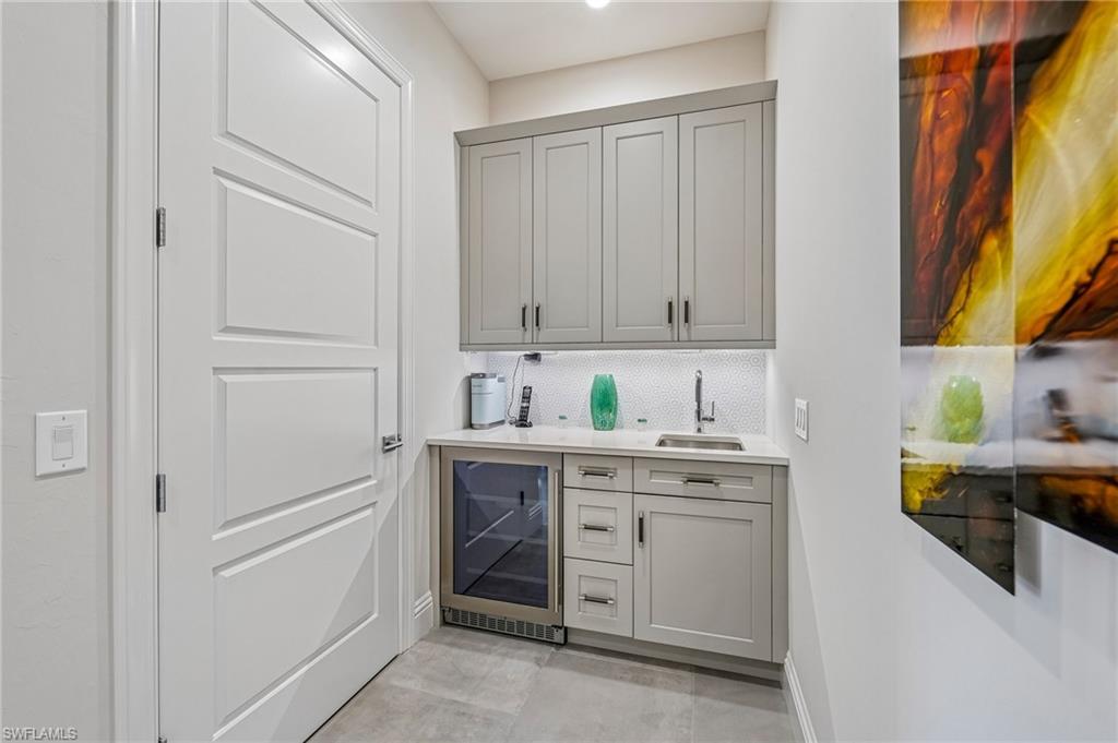 GULL HAVEN - Residential