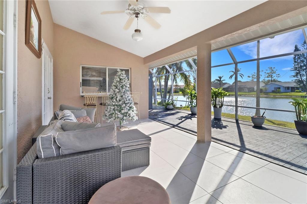 QUEENS PARK AT LAGO VERDE - Residential