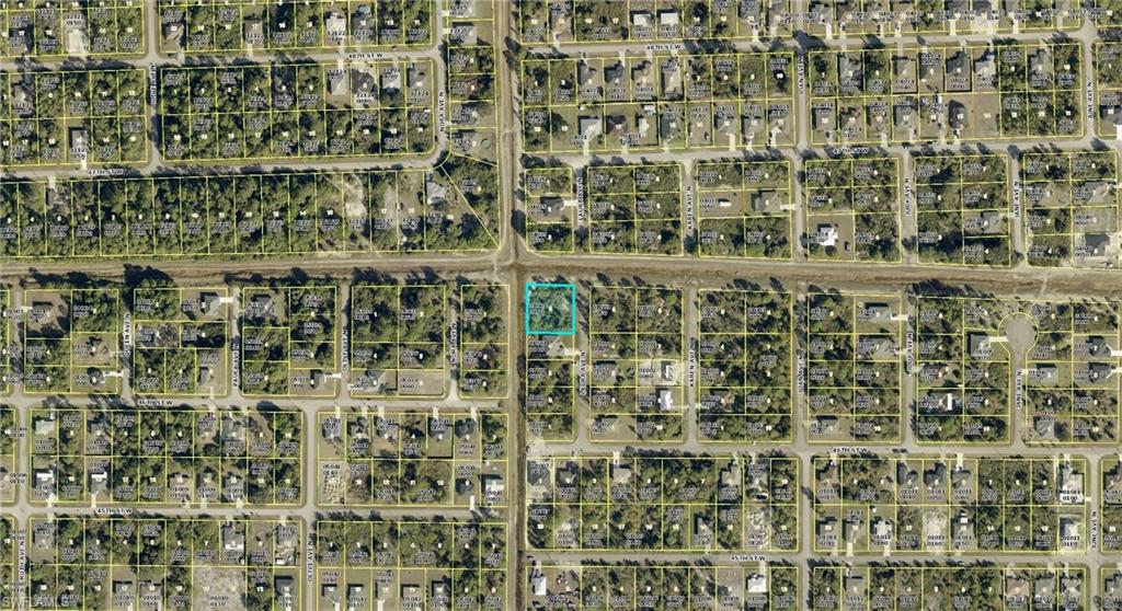 LEHIGH ACRES - Land