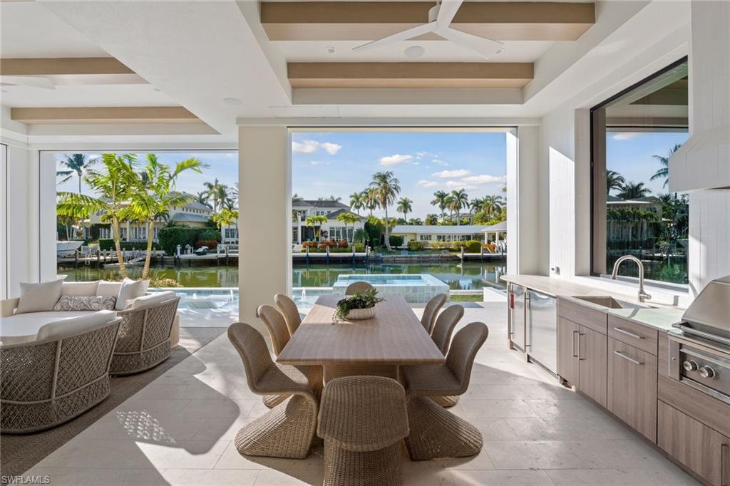 AQUALANE SHORES - Residential