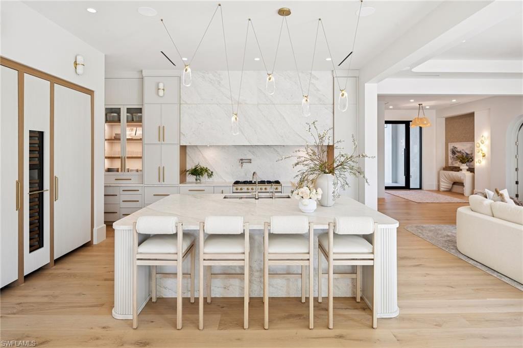 AQUALANE SHORES - Residential