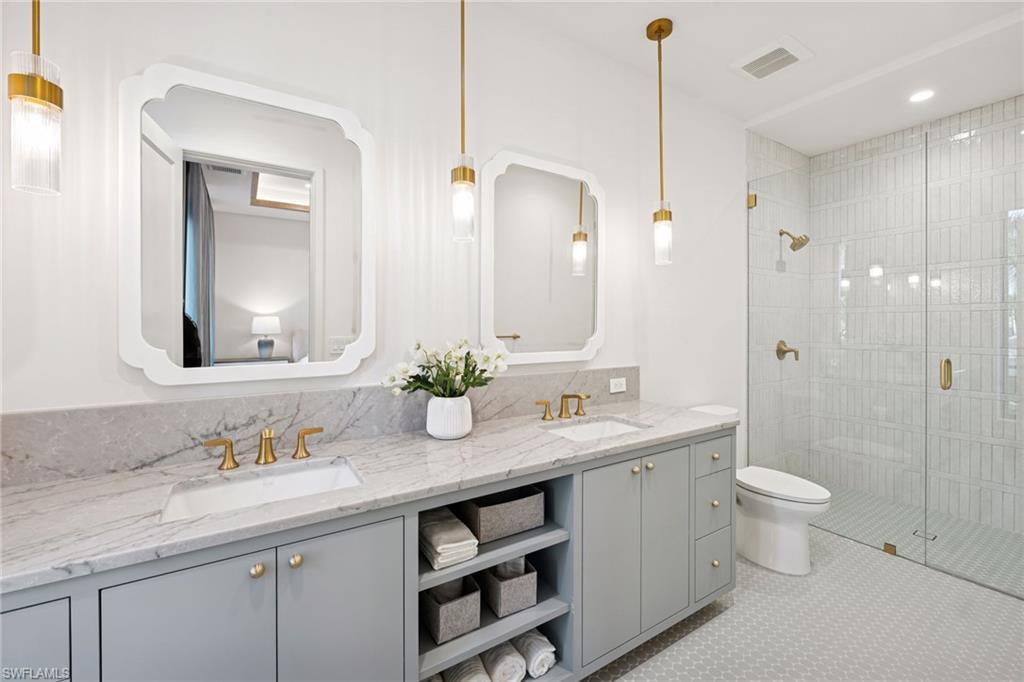 AQUALANE SHORES - Residential