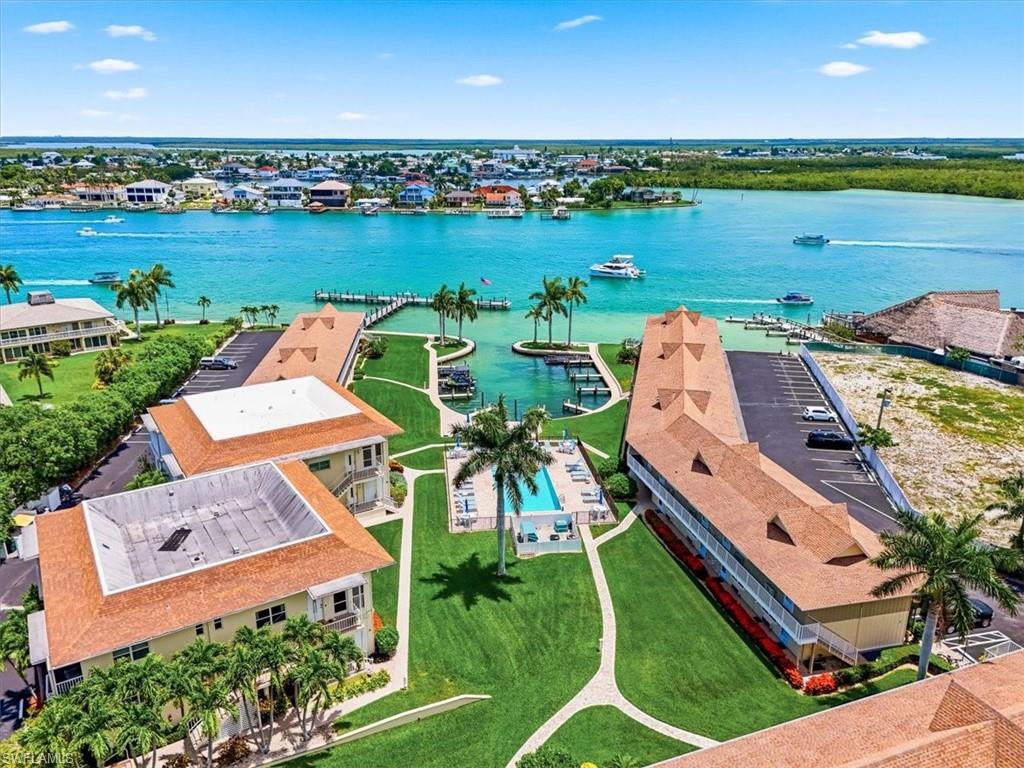 MARCO INN VILLAS - Residential